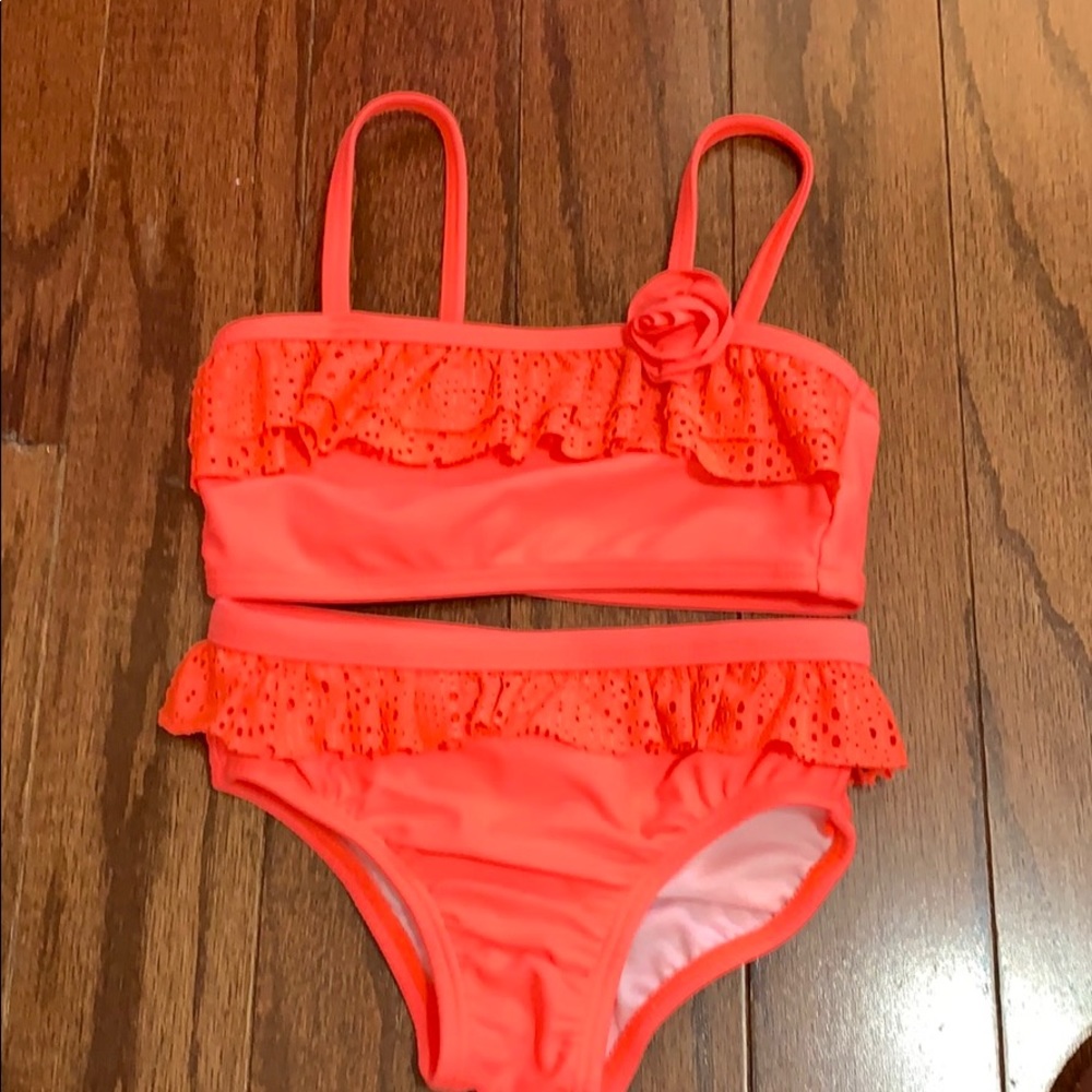 Bathing suit